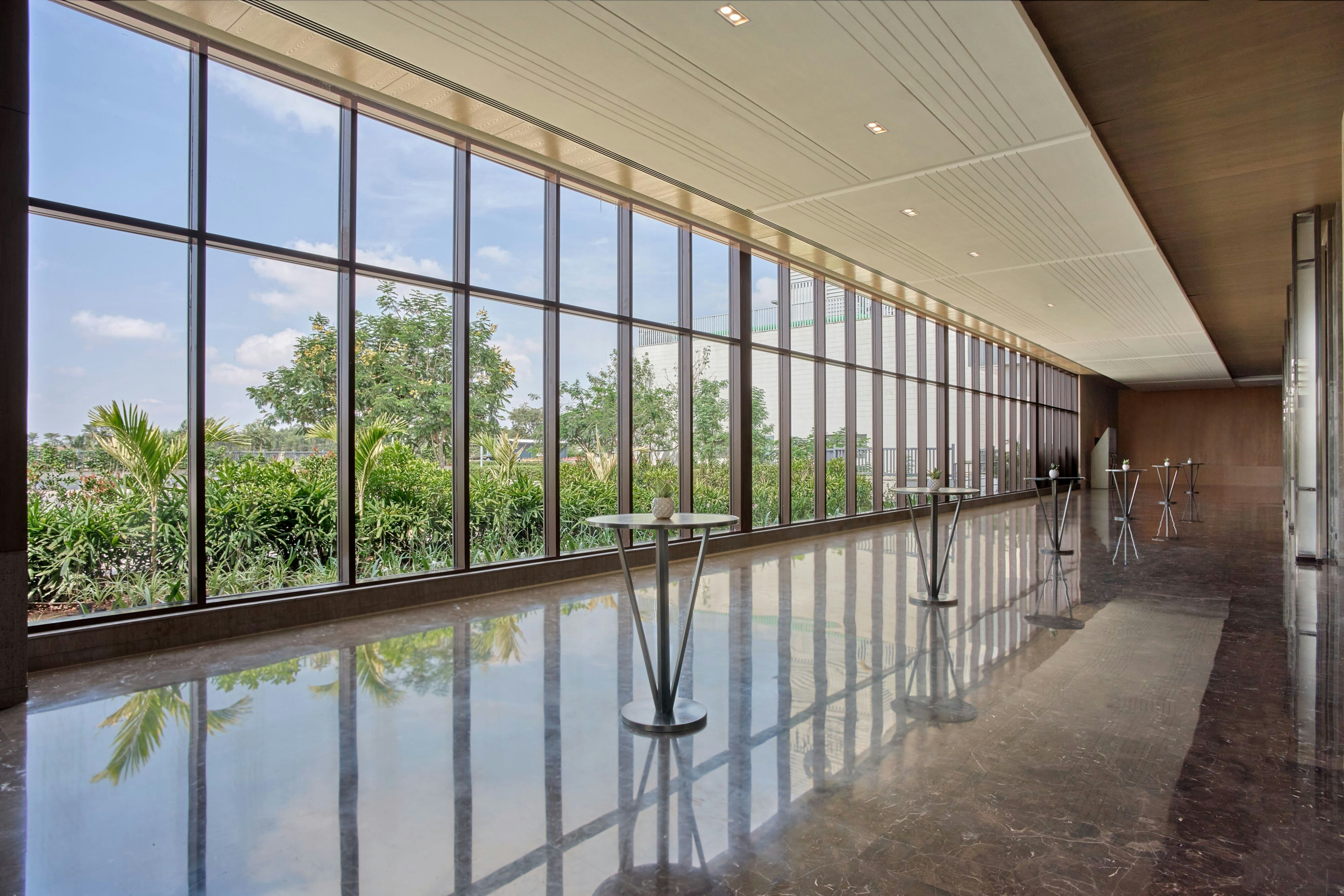 JW Marriott Bengaluru Prestige Golfshire Resort & Spa 1/12