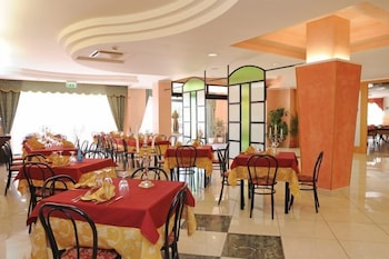 Hotel Garden 46/64