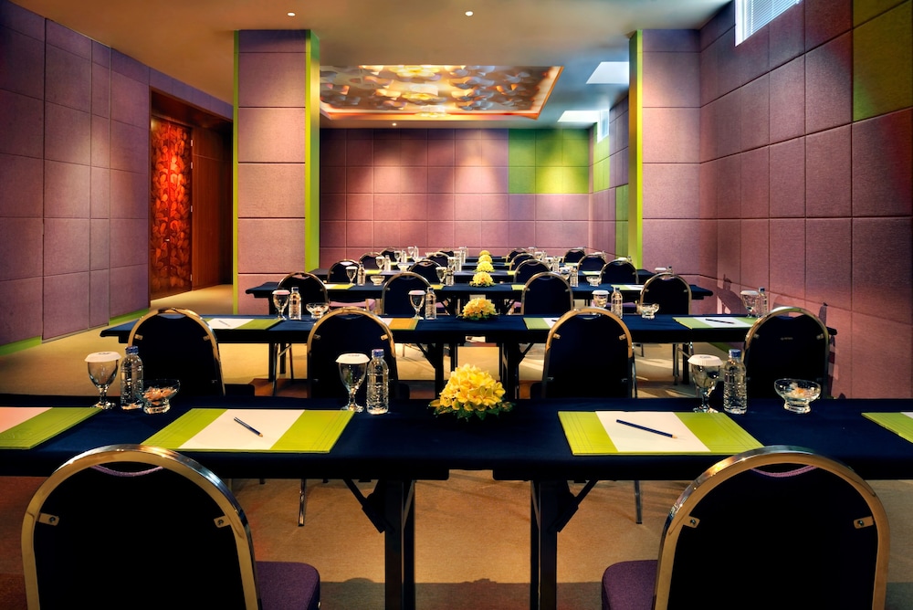 Ibis Styles Bali Denpasar 52/59