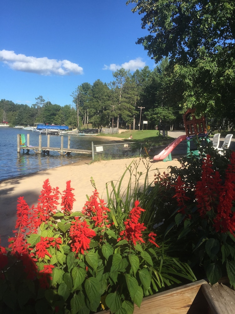 Clear Lake Resort 40/50