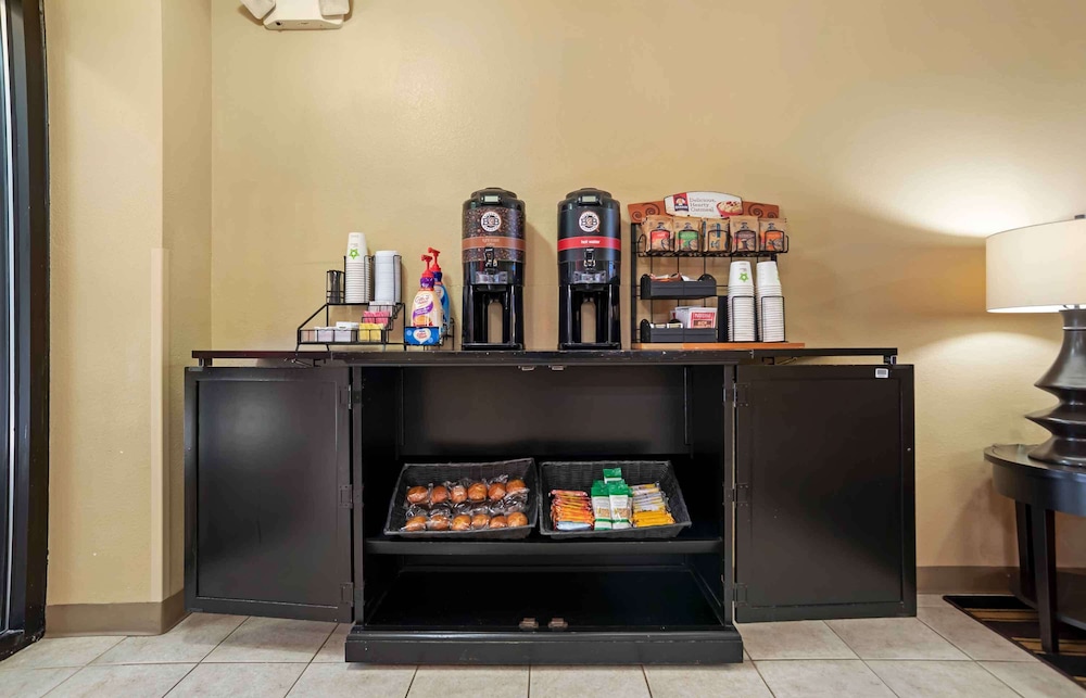 Extended Stay America - Tallahassee - Killearn 10/50