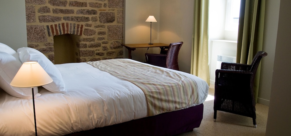 Hotel Les Costans the Originals Relais 6/50