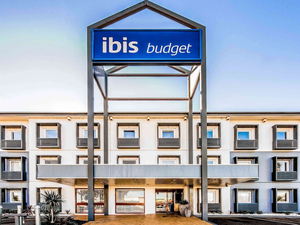 ibis budget Campbelltown 2/57