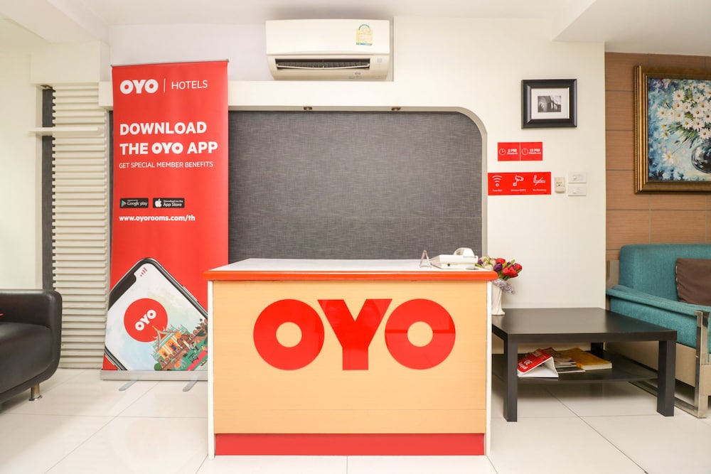 OYO 225 Premier Place Bangkok 7/17