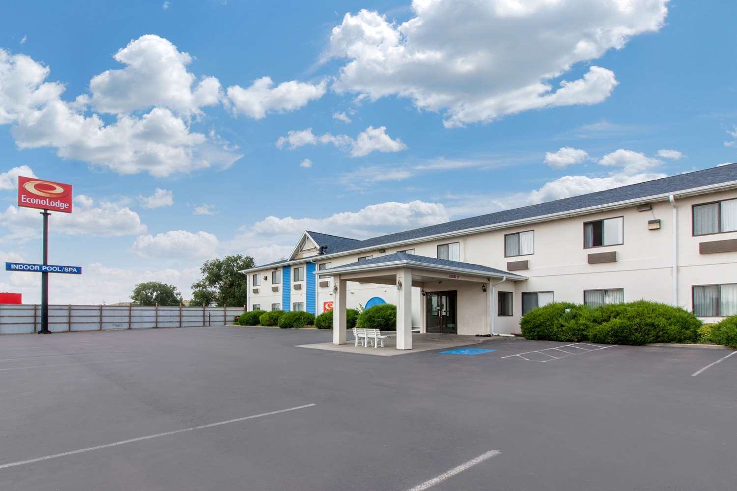 Econo Lodge Oacoma - Chamberlain West 9/12