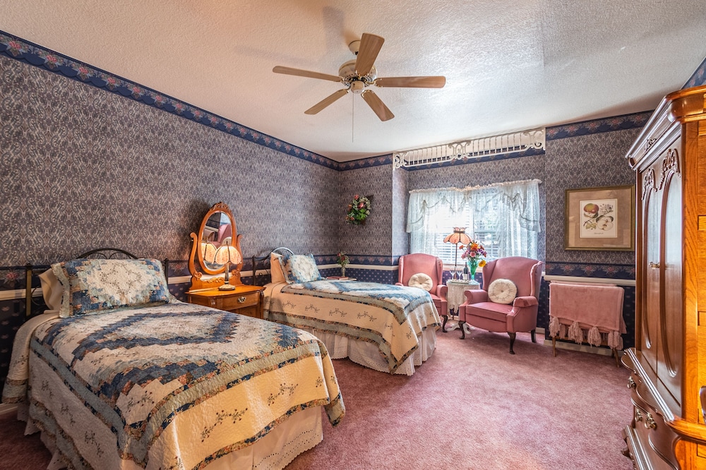 Apples Bed Breakfast 30/71