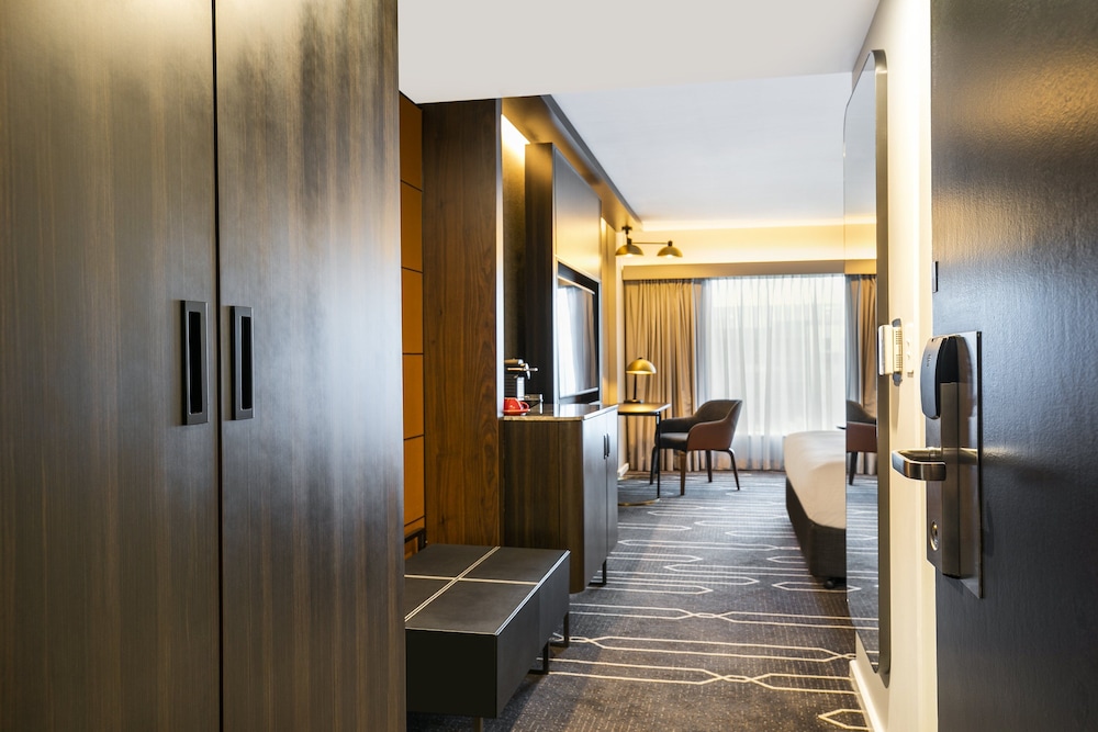 Crowne Plaza Sydney Airport by IHG 16/56