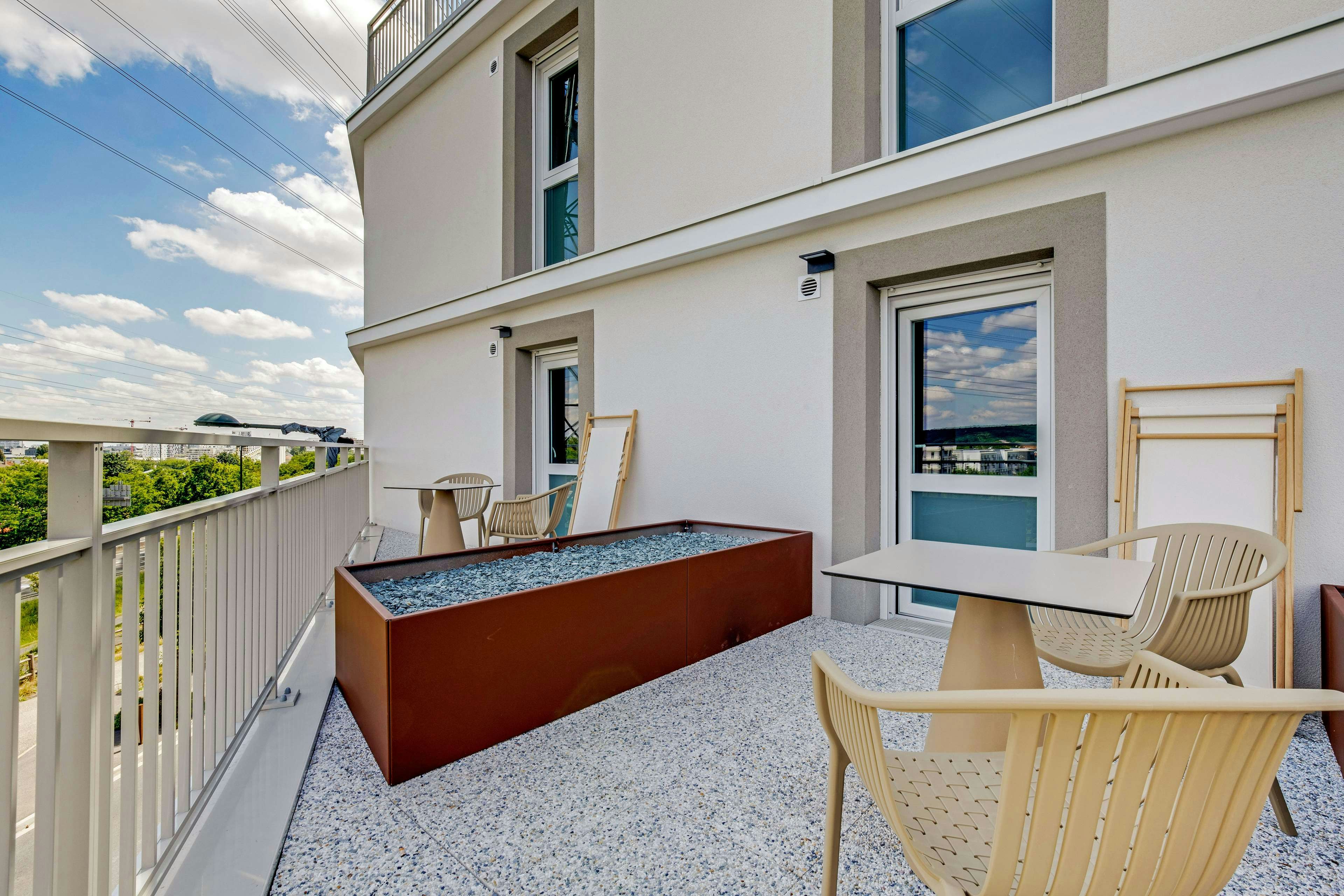 All Suites Appart Hotel Palaiseau - Massy TGV 25/41