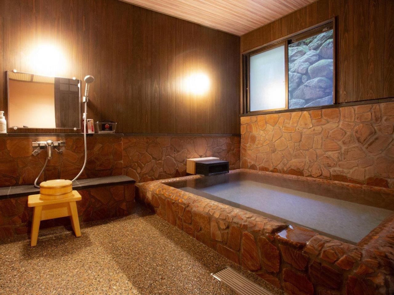 Wafu Ryokan Misato 25/45