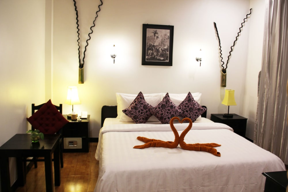 Golden Orchid Angkor 46/61