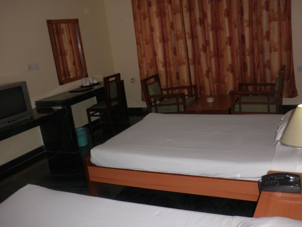 INDO HOKKE HOTEL 23/50
