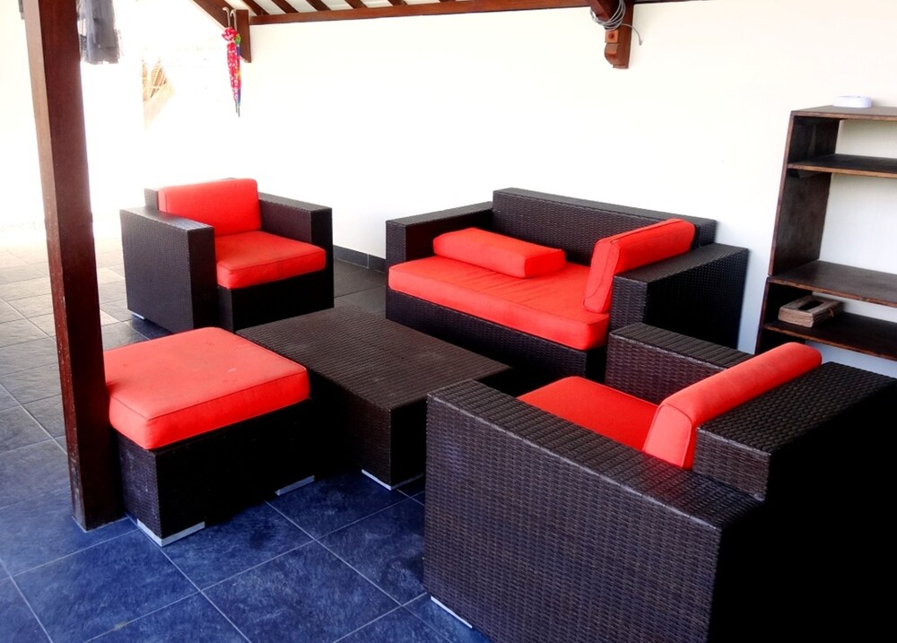 OCEANS 5 DIVE RESORT 56/77