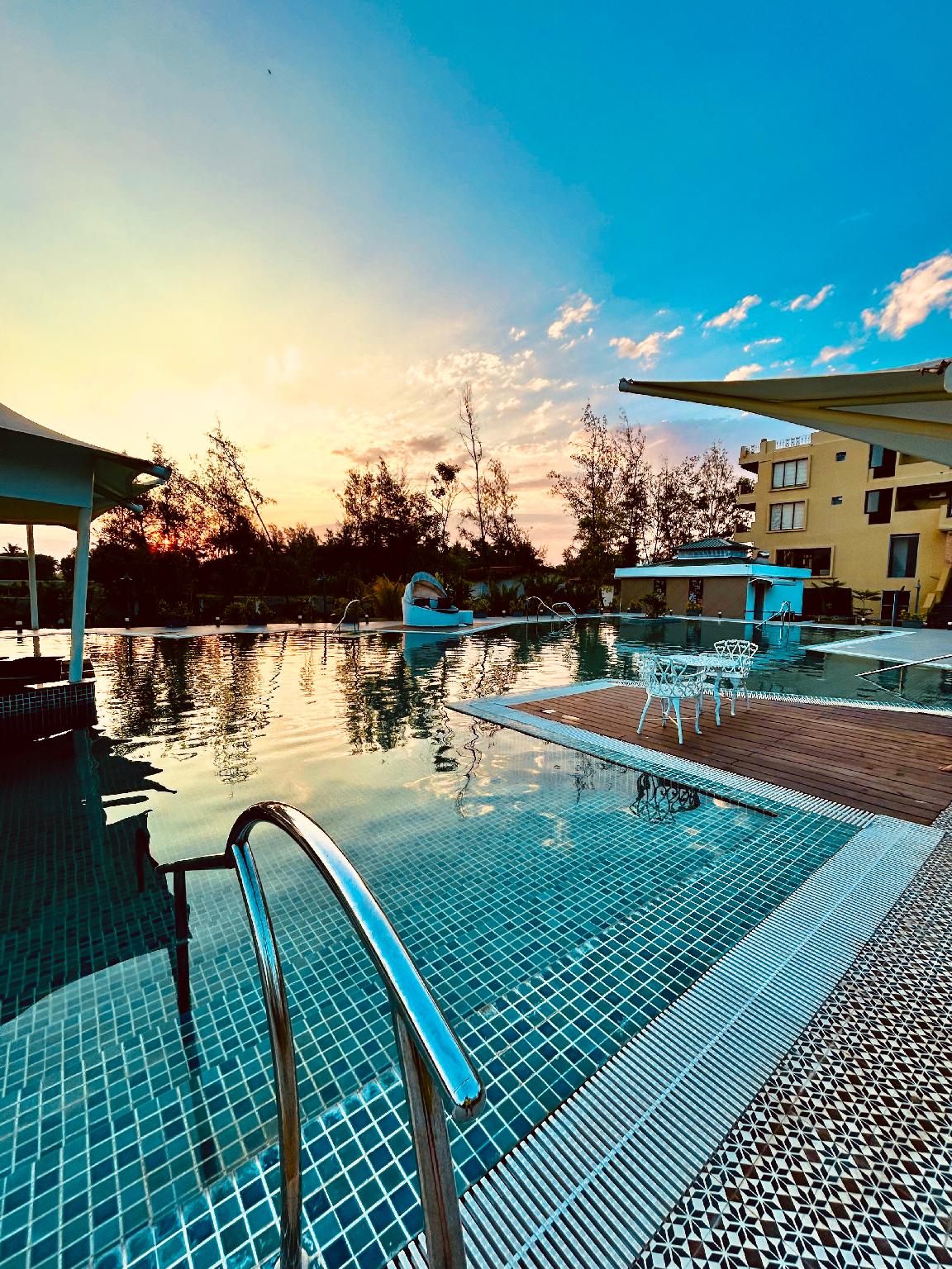 The Candlewood Park Beach Resort 19/33
