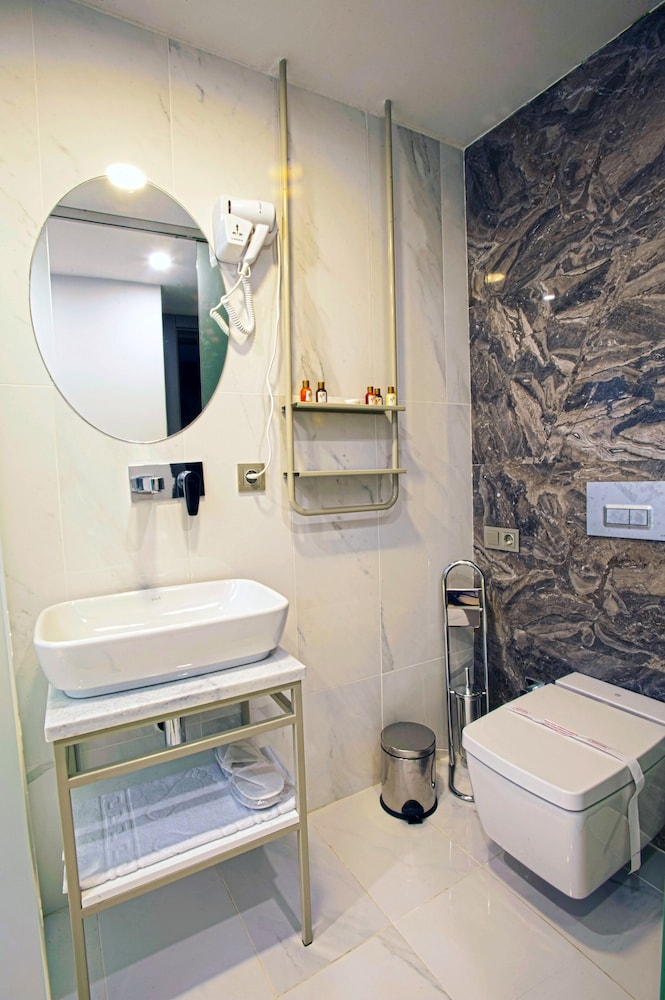 Hotel V Plus Taksim 35/70