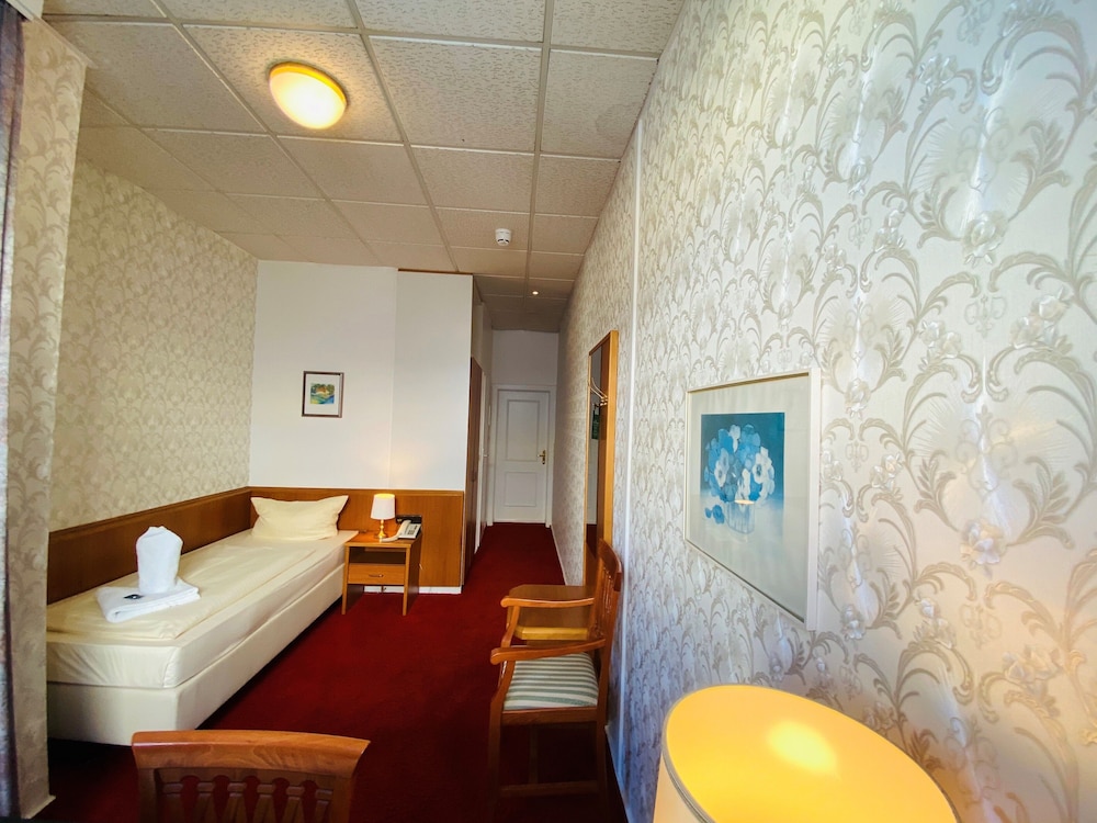 غرفة مفردة بسرير فردي، Centro Hotel Kaiserhof Deluxe 2/3