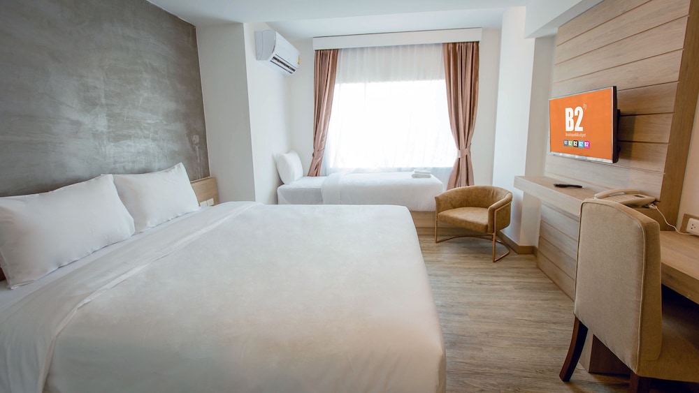 B2 Nakhonsawan Premier Hotel 8/15