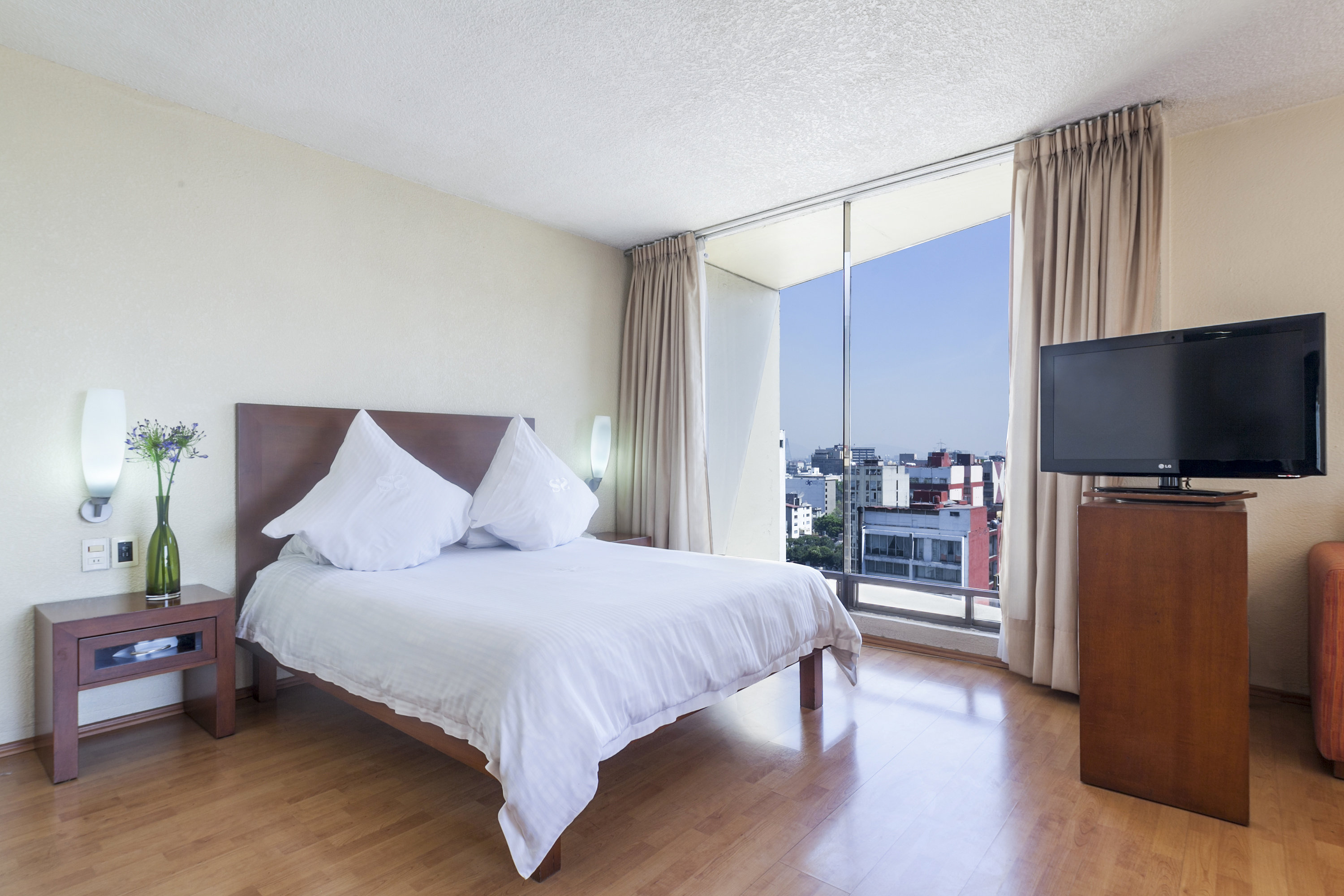 Exe Suites San Marino 10/26