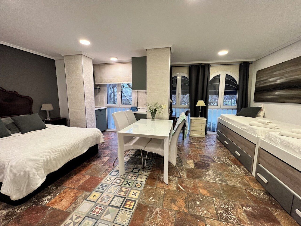 APARTAMENTOS LAS BRISAS 6/49