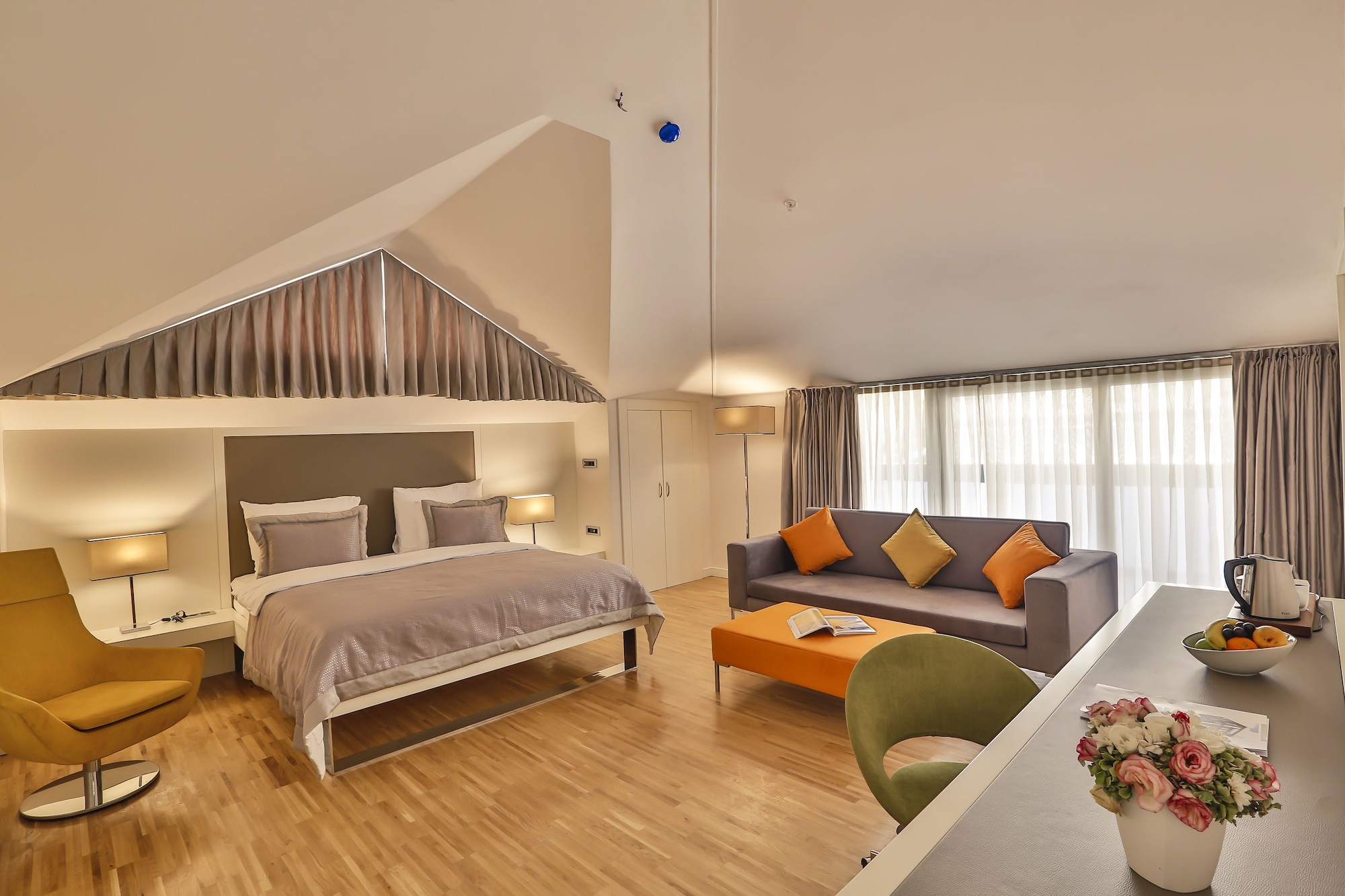 Executive, King Bed, Balcony