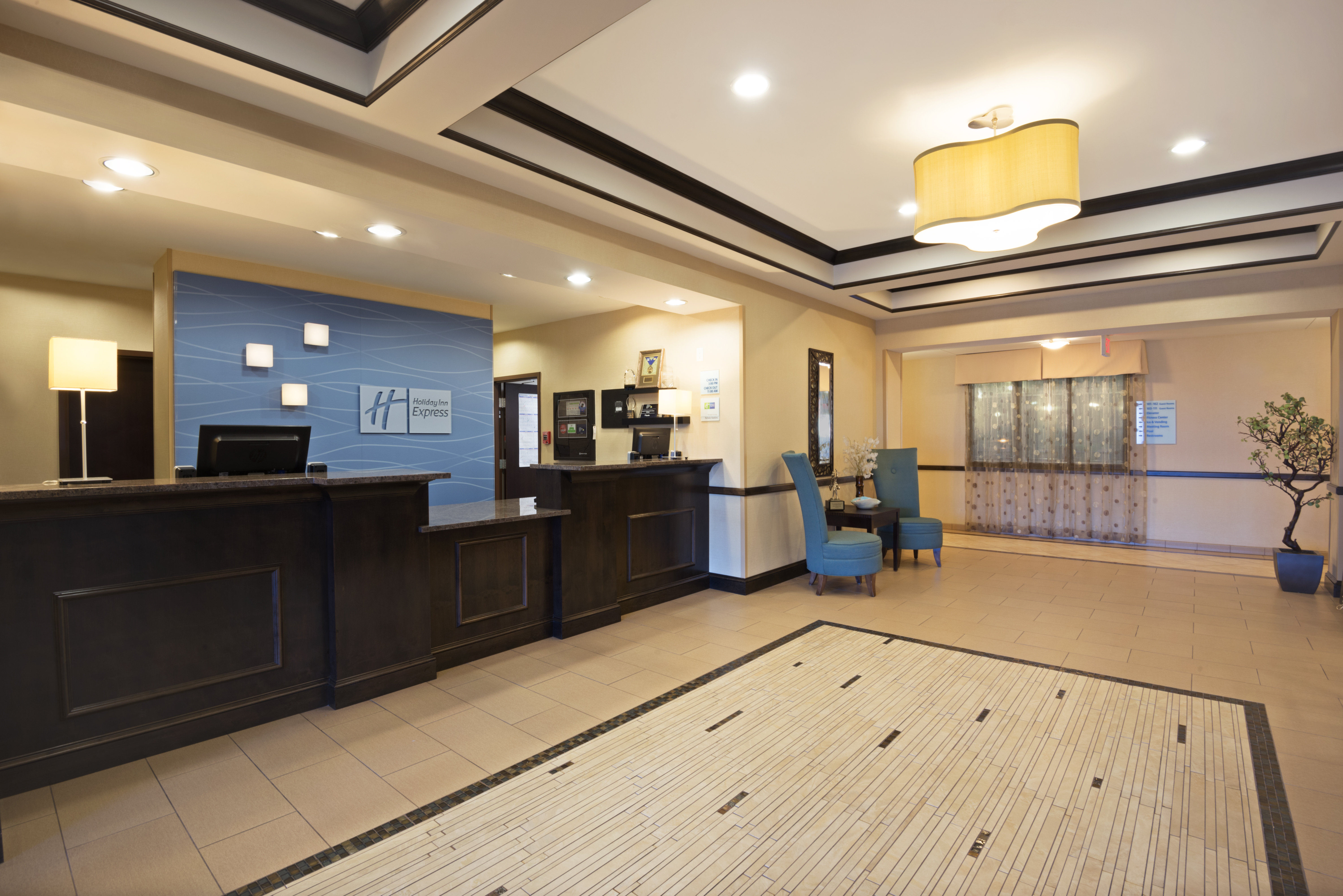 Holiday Inn Express Hotel Suites Richfield 16/62