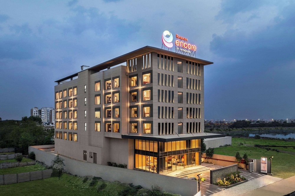 Ramada Encore by Wyndham Indore Nipania 1/44