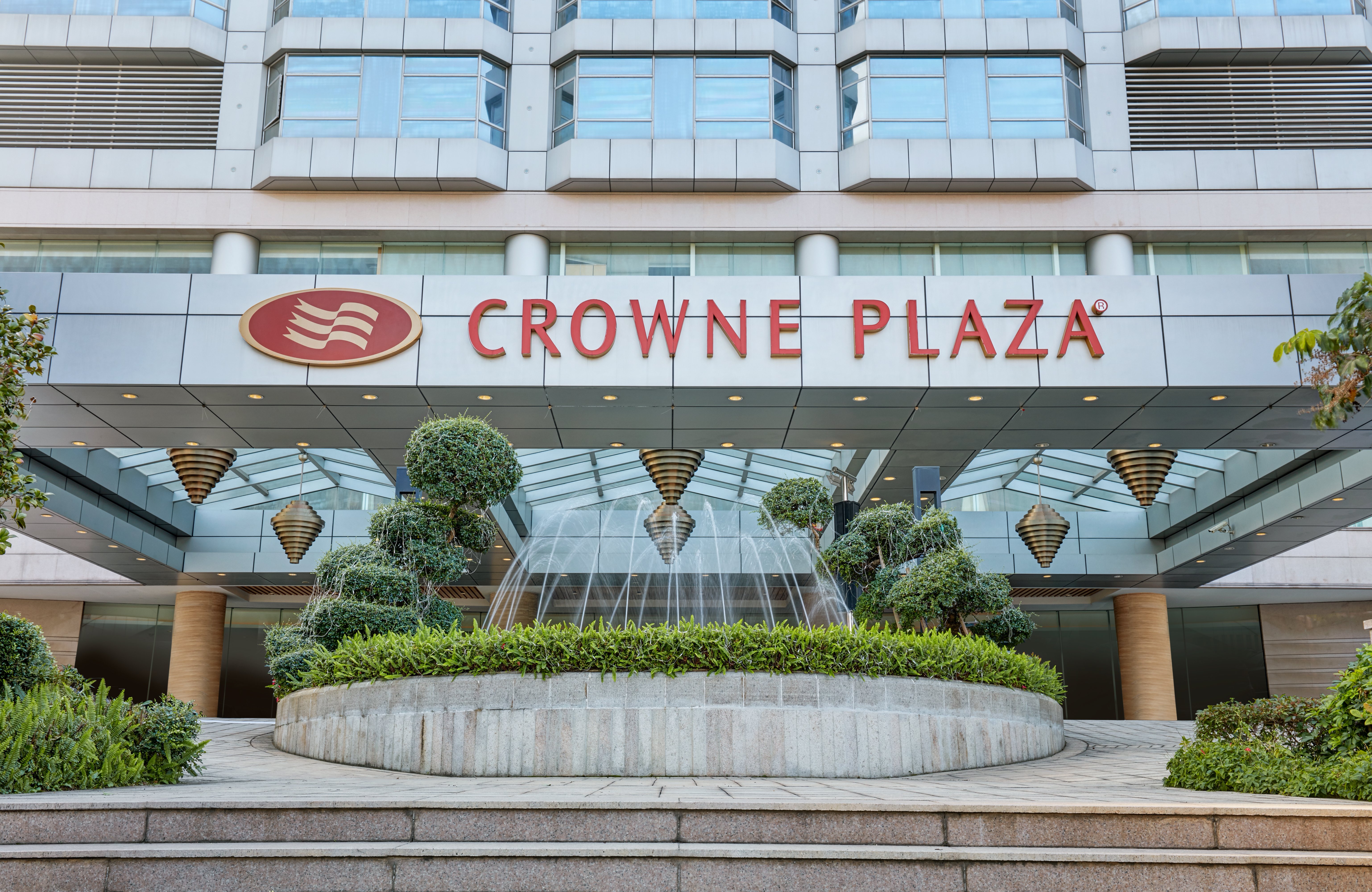 Crowne Plaza Zhongshan Wing on City 6/50