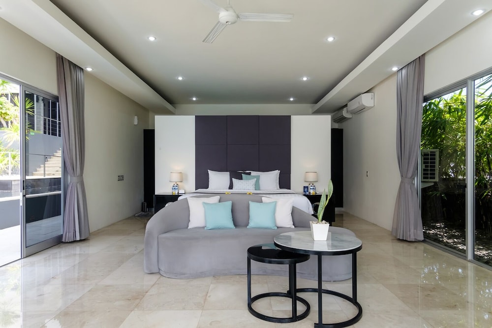 Suluban Cliff Bali Villa 24/50