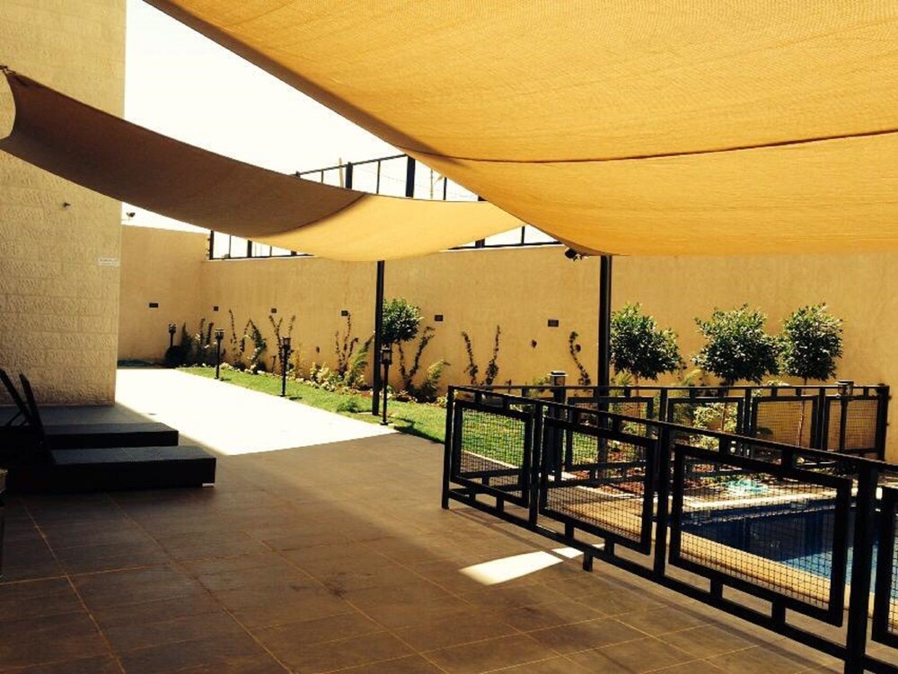 Lijam Hotel 27/50