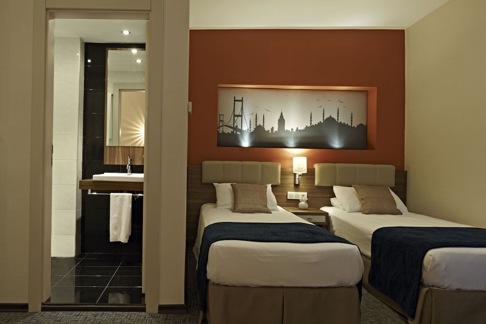 Lapis Inn Hotel and Spa (ex. Ambassador Hotel Istanbul) 17/67