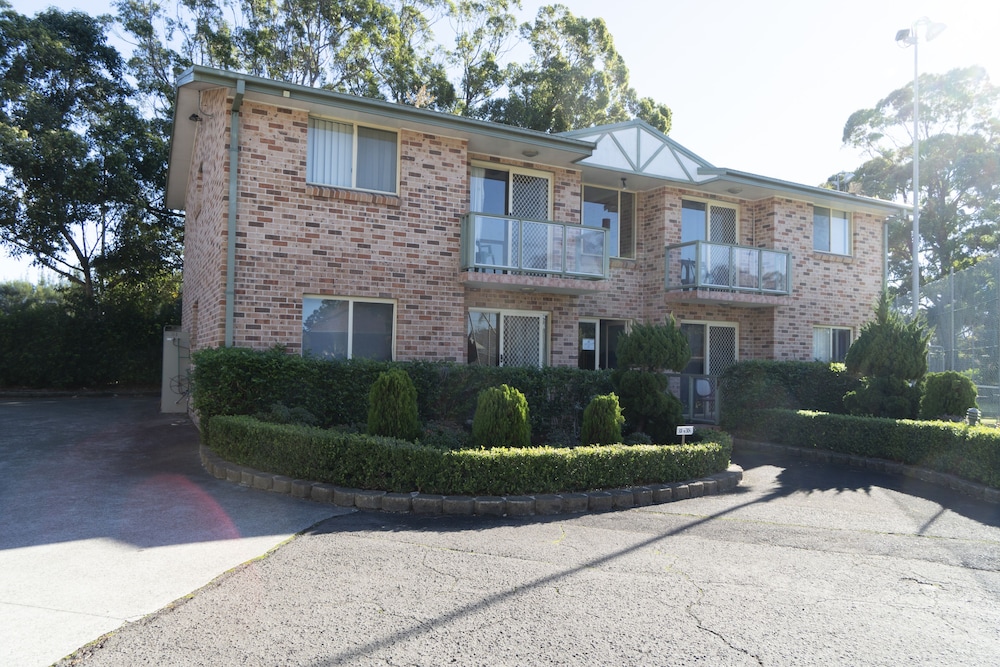 Golf Place Inn 2/50