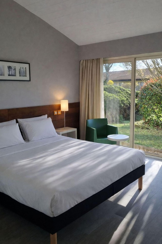 Hotel Kyriad Angouleme Nord Champniers 11/73