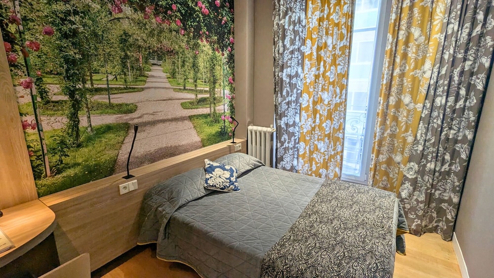 Hotel Jean Bart 41/67