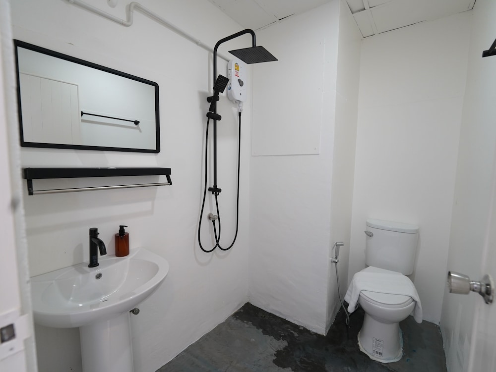 RoomQuest IT Square Donmuang Airport Laksi 32/33