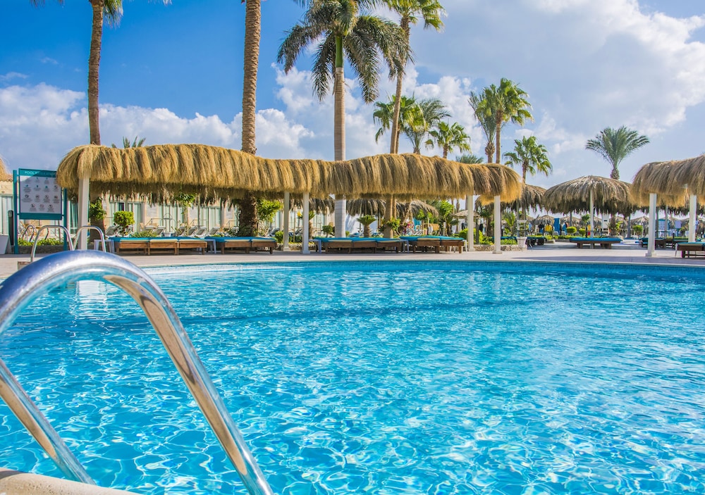 SUNRISE Aqua Joy Resort 35/64