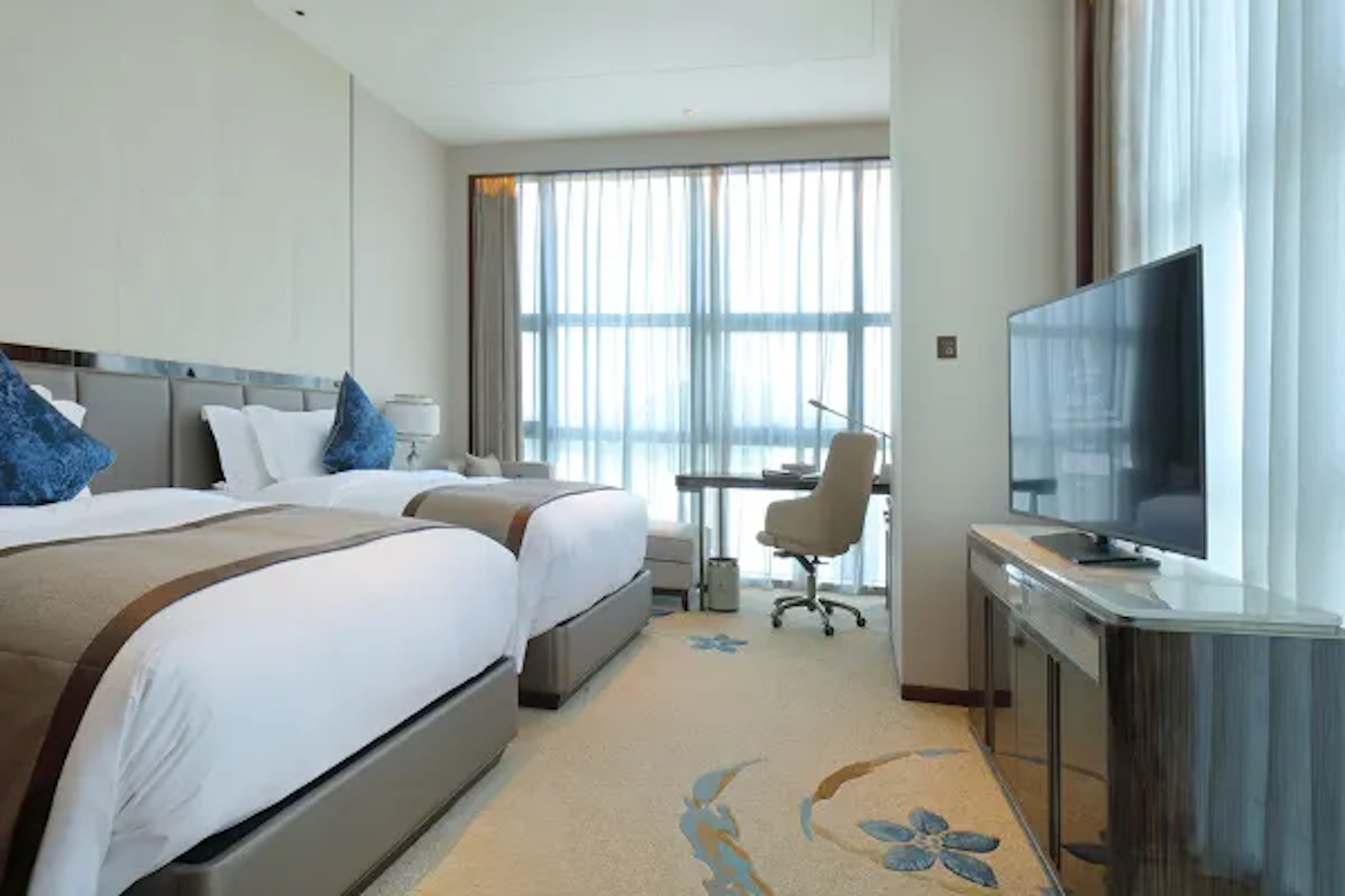Shenzhen Anthea Hotel 2/10