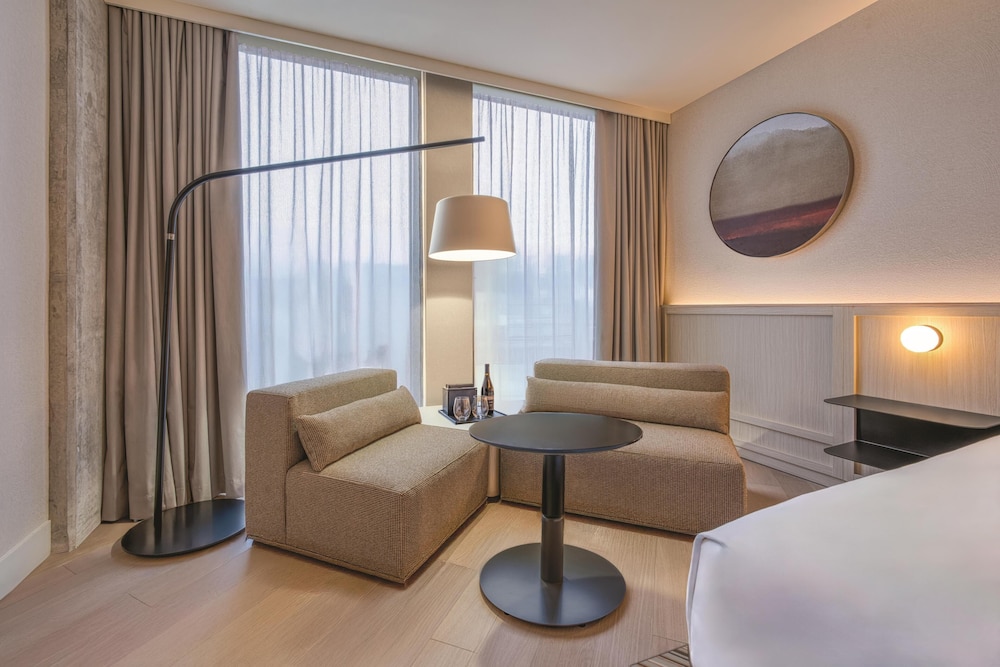 The Clayfield, in the Unbound Collection by Hyatt 16/29