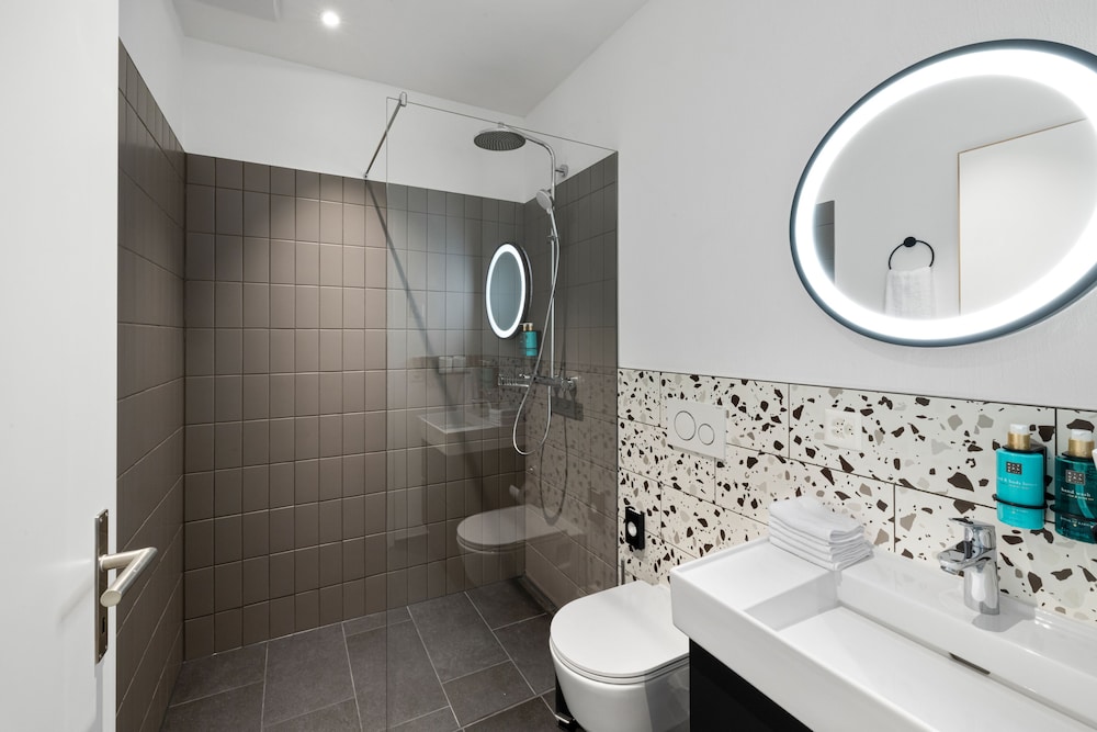 Hotel AVES Homebase Arosa 50/50