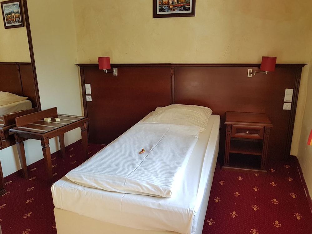 Hotel Medaillon 18/41