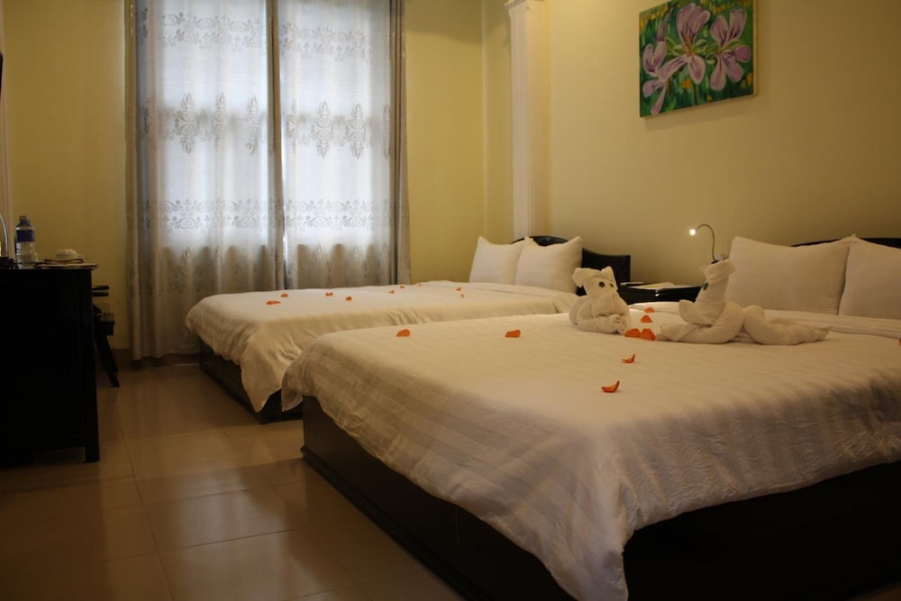 Jade Hotel 17/62