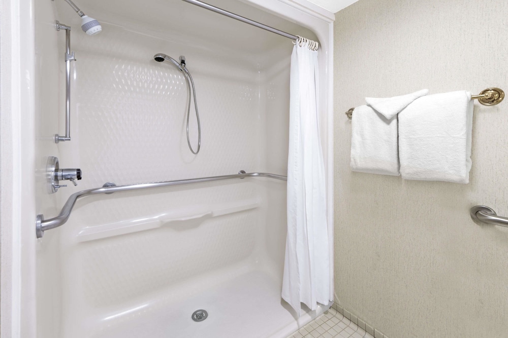 Days Inn By Wyndham Liberal Ks 15/17
