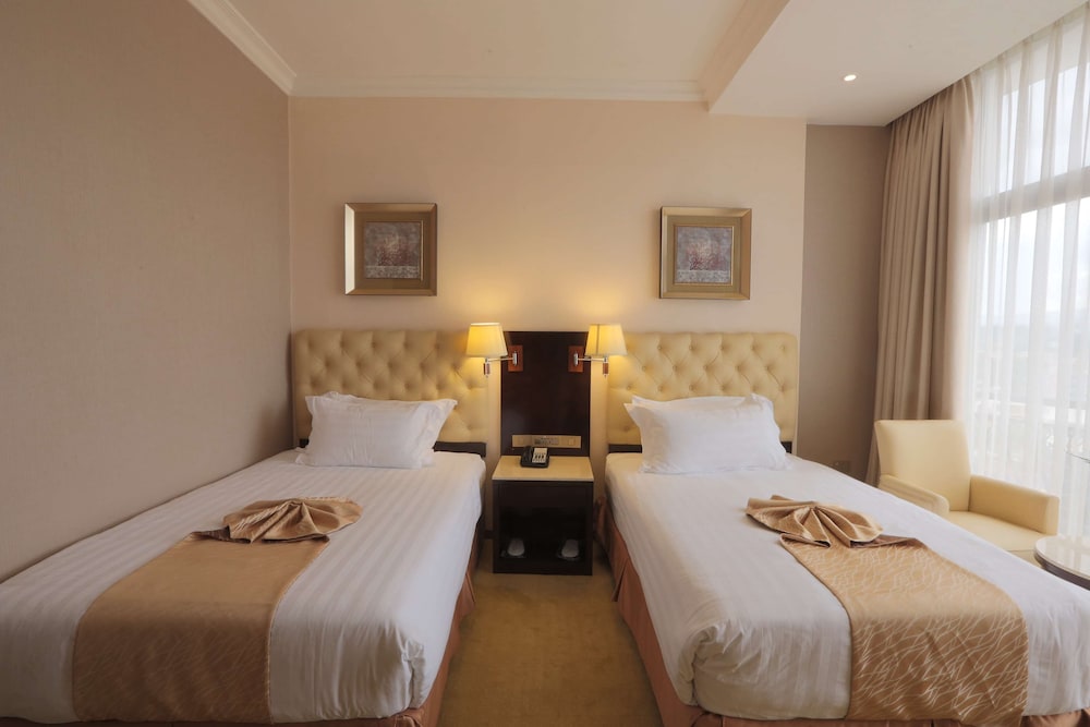 Getfam Hotel 10/60