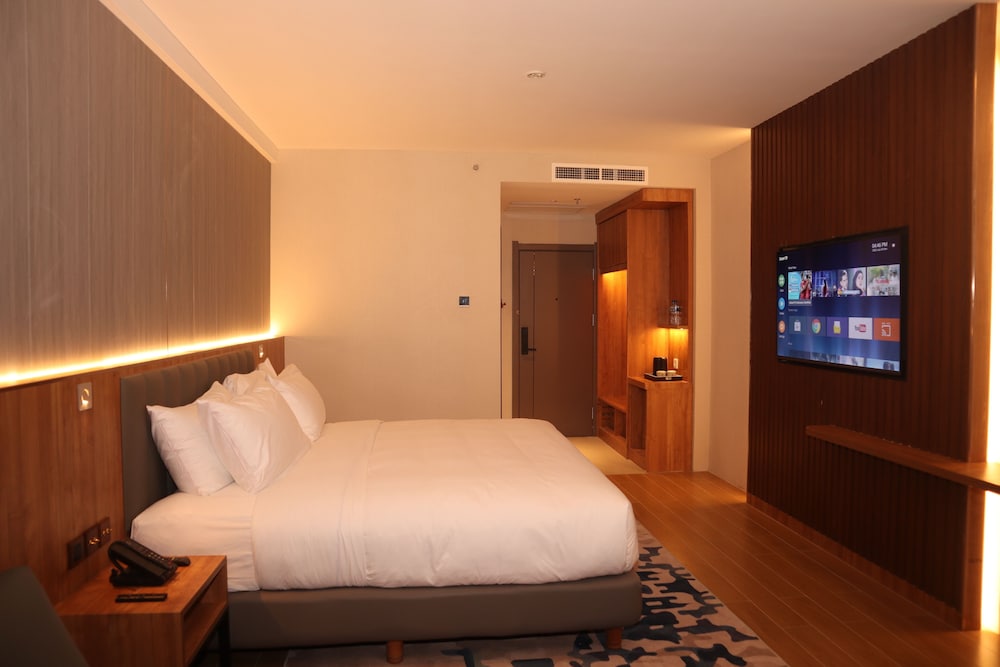 AGlow Hotel Harbor Bay Batam 22/65