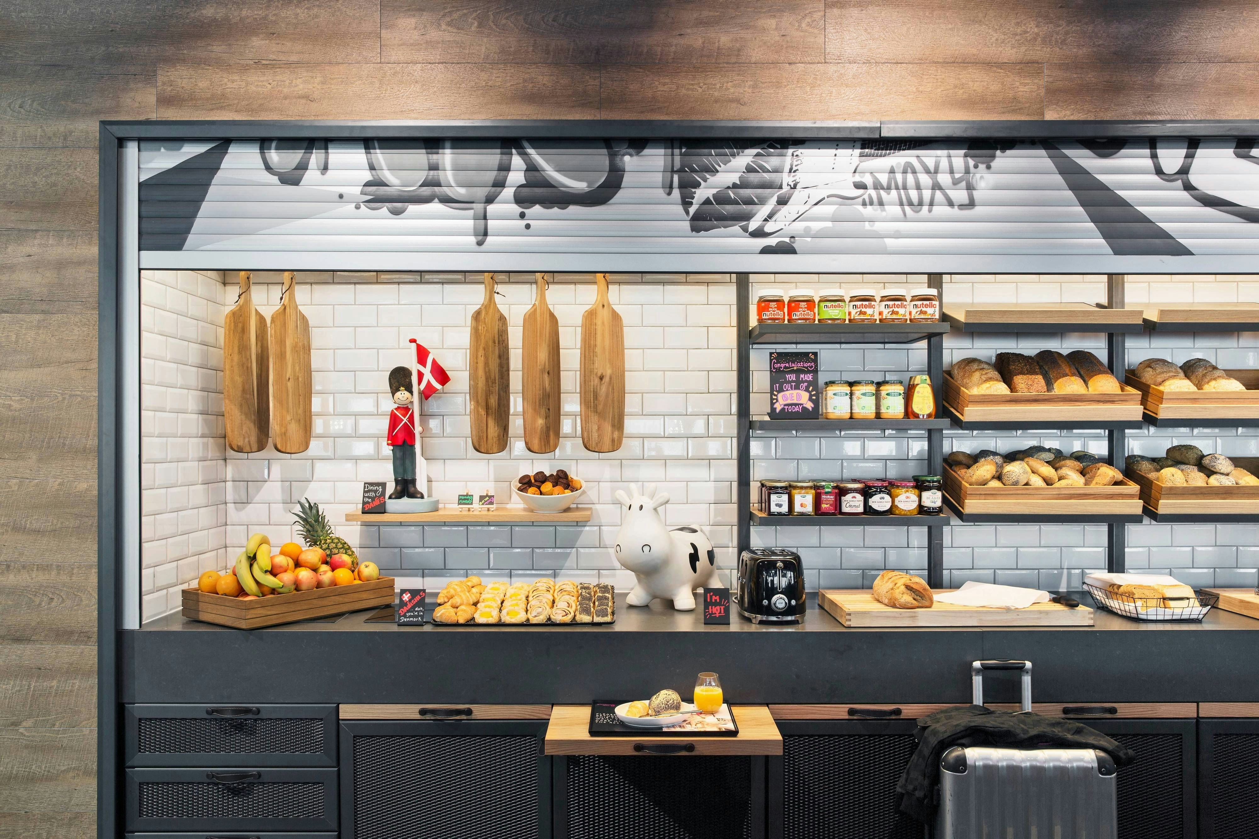 Moxy Copenhagen Sydhavnen 11/56
