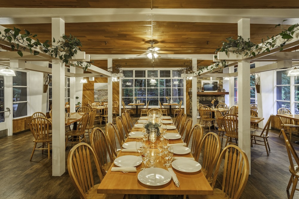 Big Sur Lodge 46/67