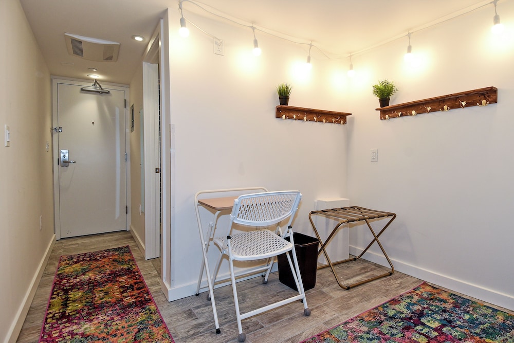 Highroad Hostel Dc 22/48