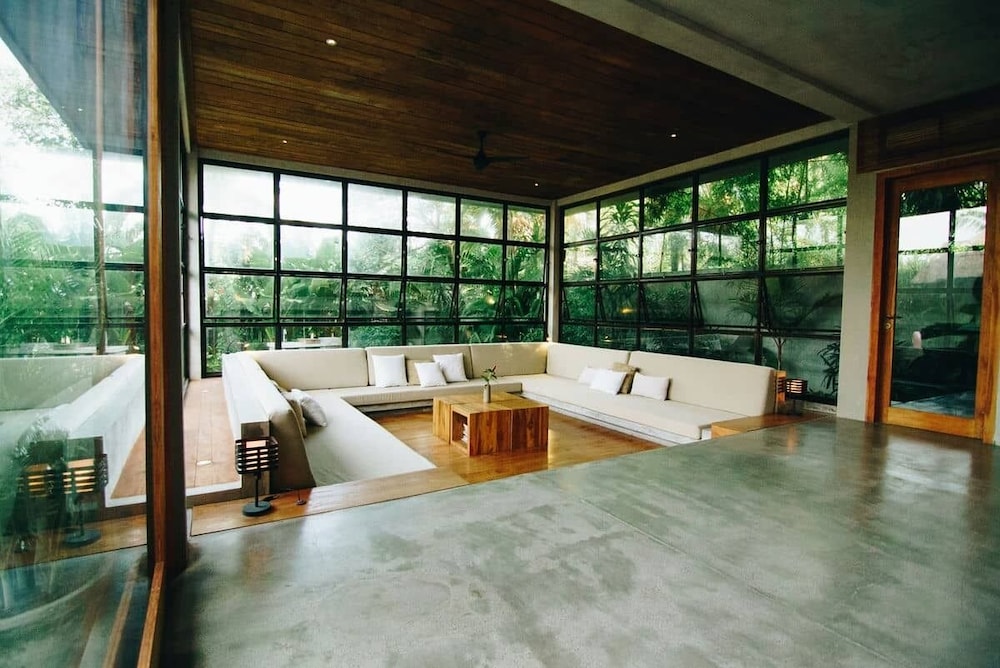 Zin Berawa Villas & Bungalows 29/54