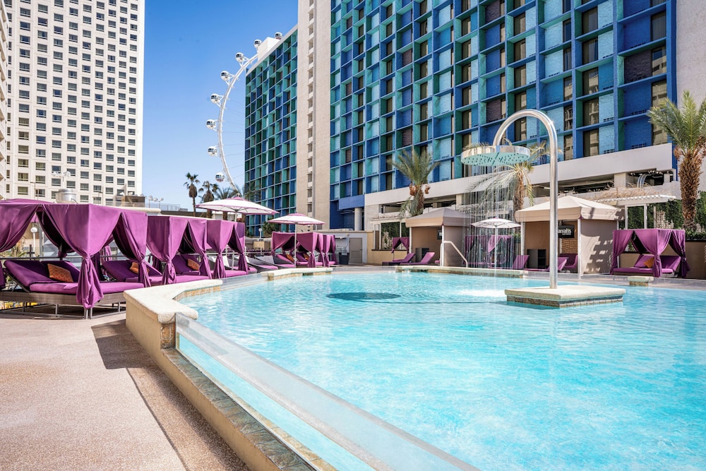 Harrah's Las Vegas - A Caesars Rewards Destination 63/66