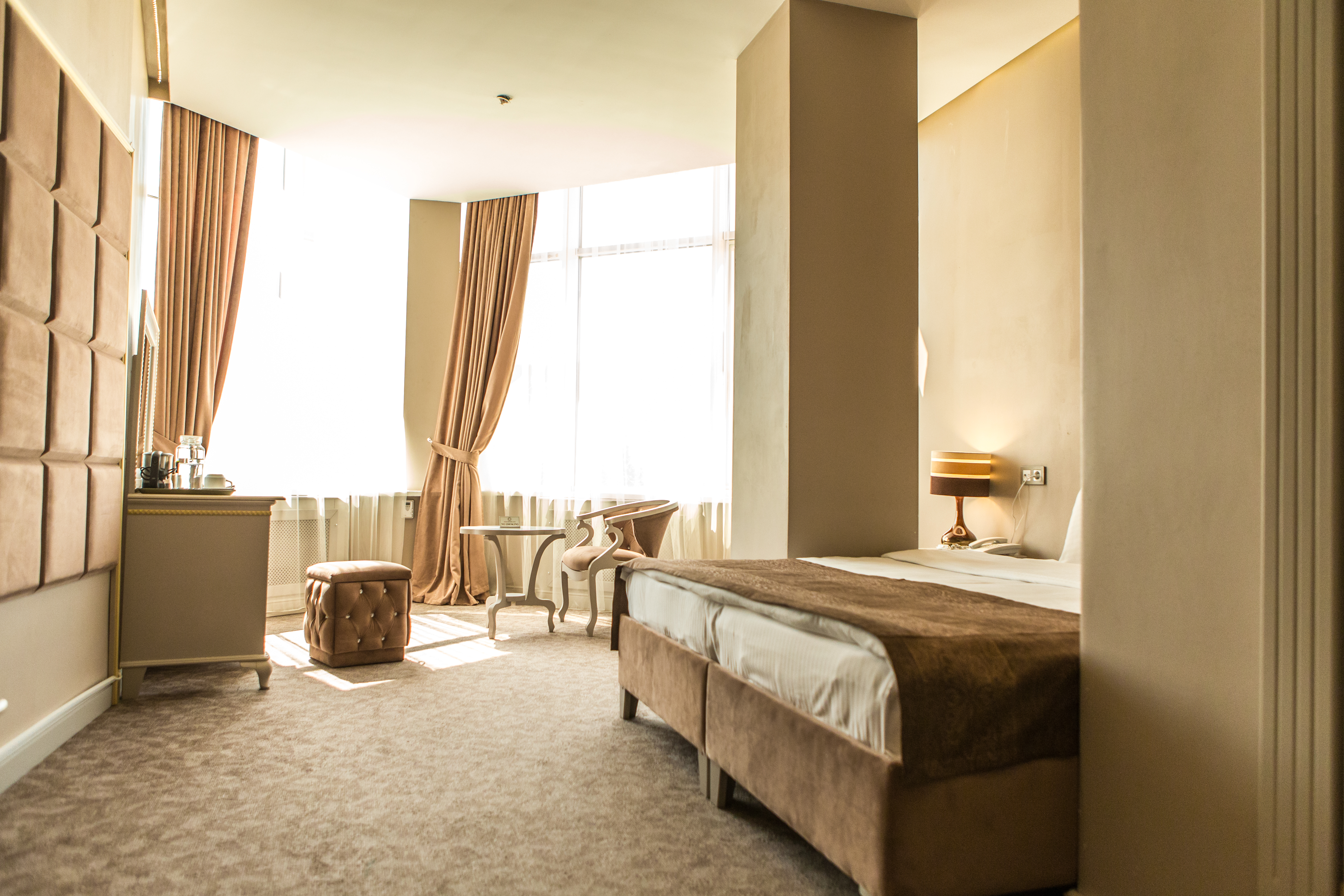 Room, Twin Beds
