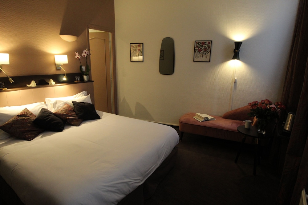 Hotel de Garlande 12/78