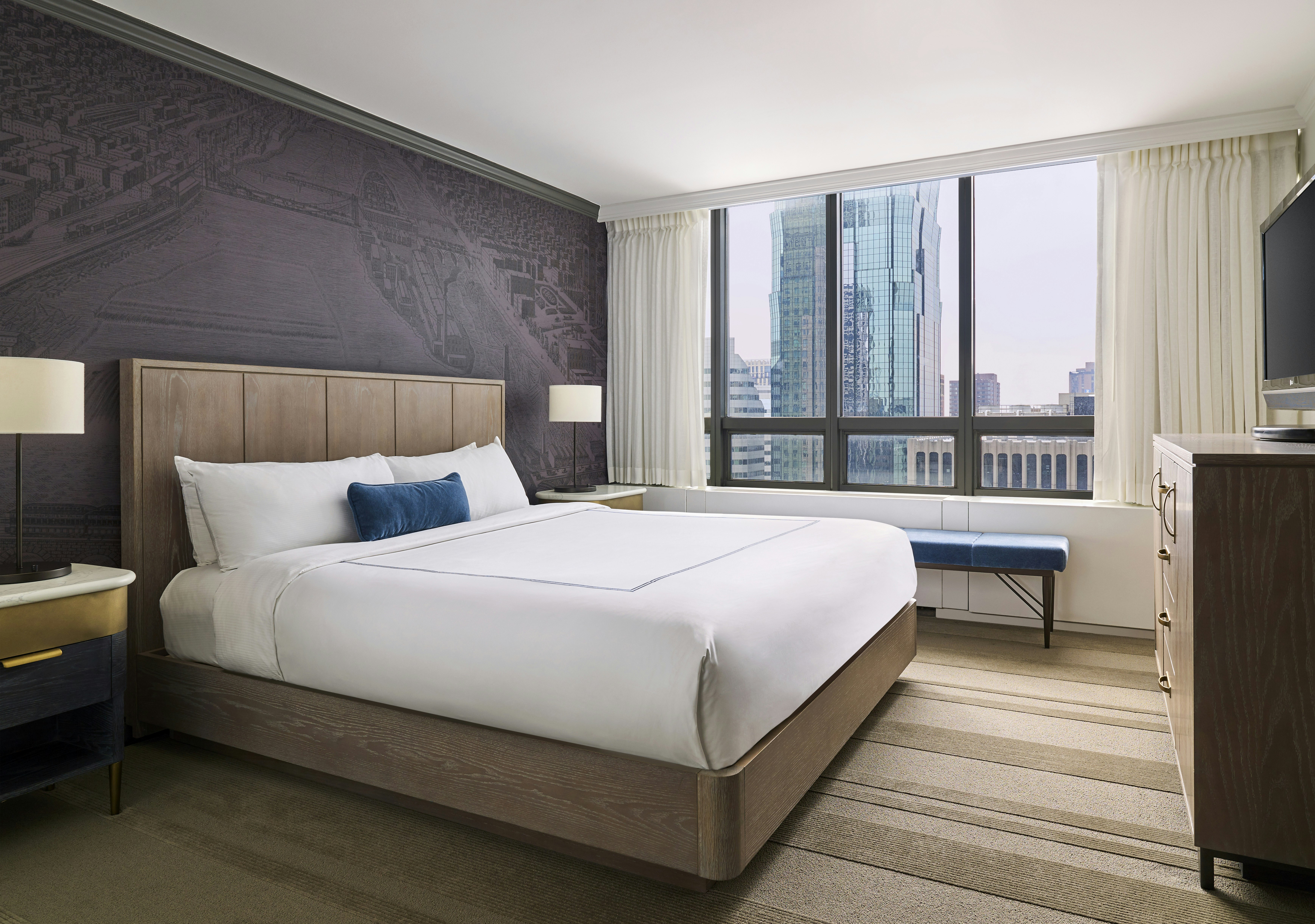 PREMIUM, KING BED